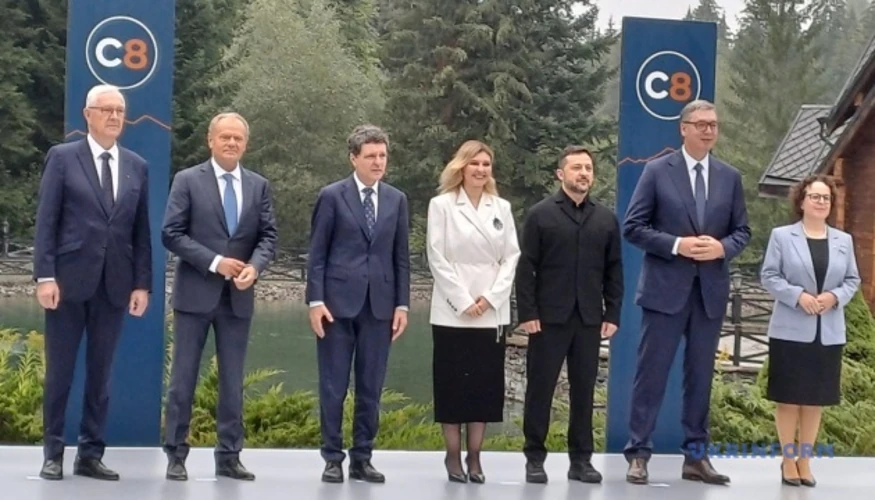 Що таке «Карпатська вісімка» і навіщо Зеленський запустив С8 у Карпатах