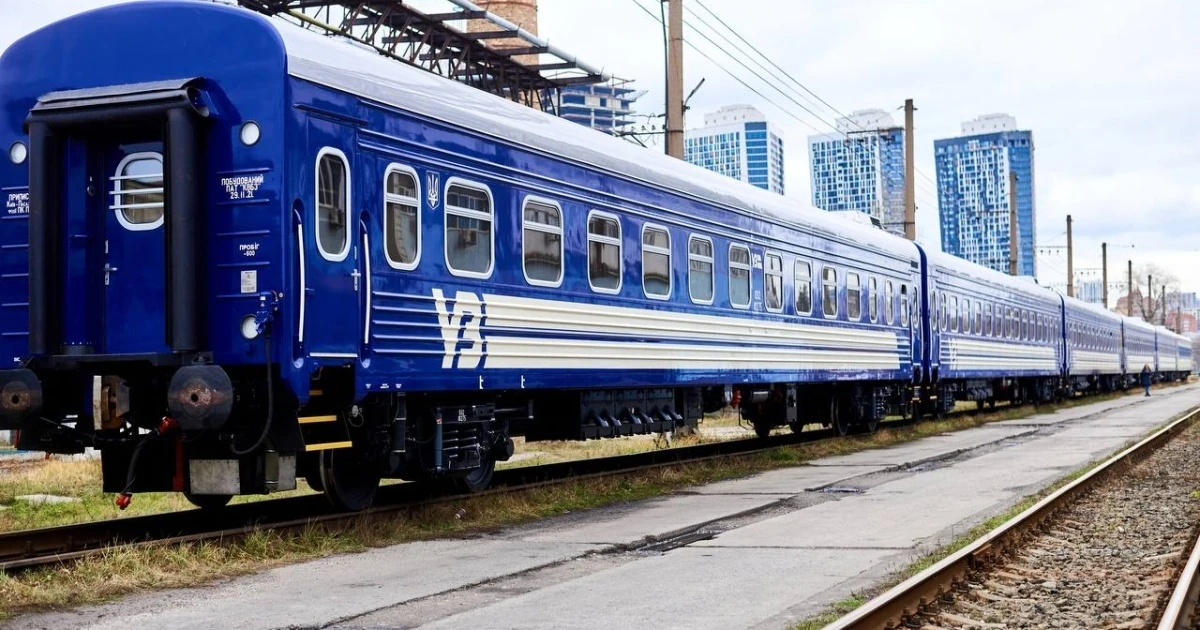Укрзалізниця відтепер показує в застосунку усереднені евакуаційні зупинки рейсу